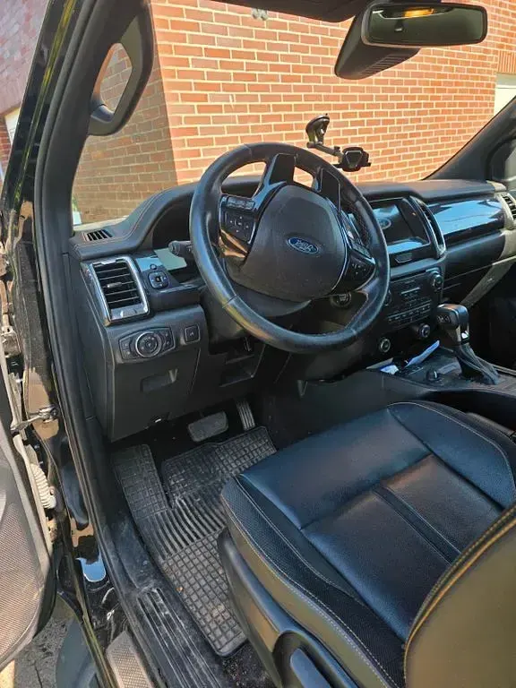Gebraucht Ford Ranger 170 PS (125 kW) 2021 Schwarz Pickup