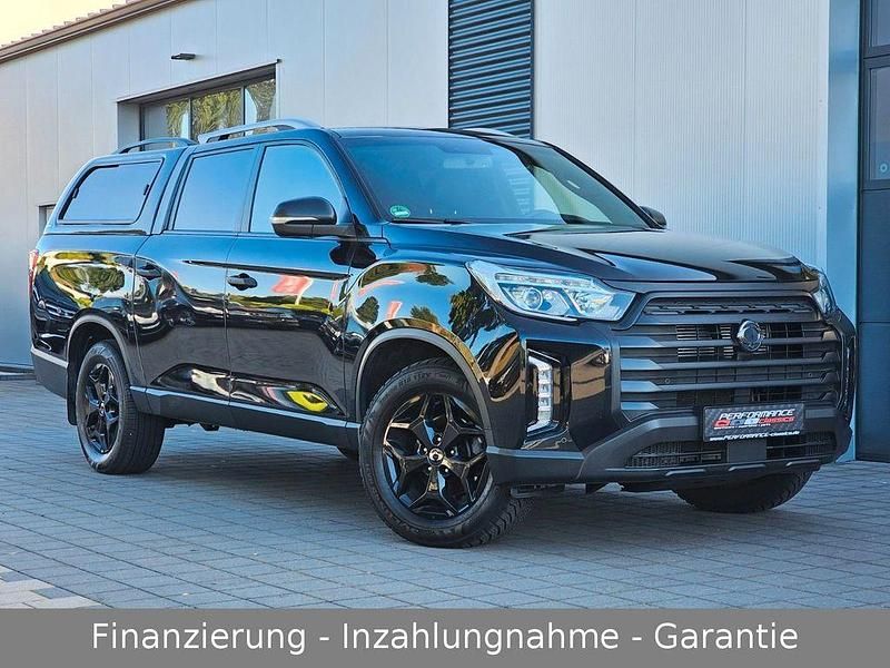 Schwarz Gebraucht 2023 Ssangyong (KGM) Musso SUV | 33.490 € - Bild 1/4