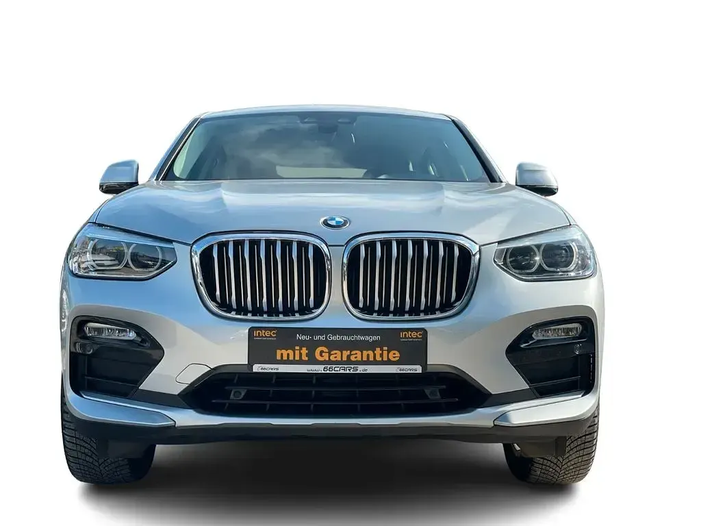 Gebraucht BMW X4 xLine 252 PS (185 kW) 2019 Glaciersilber SUV