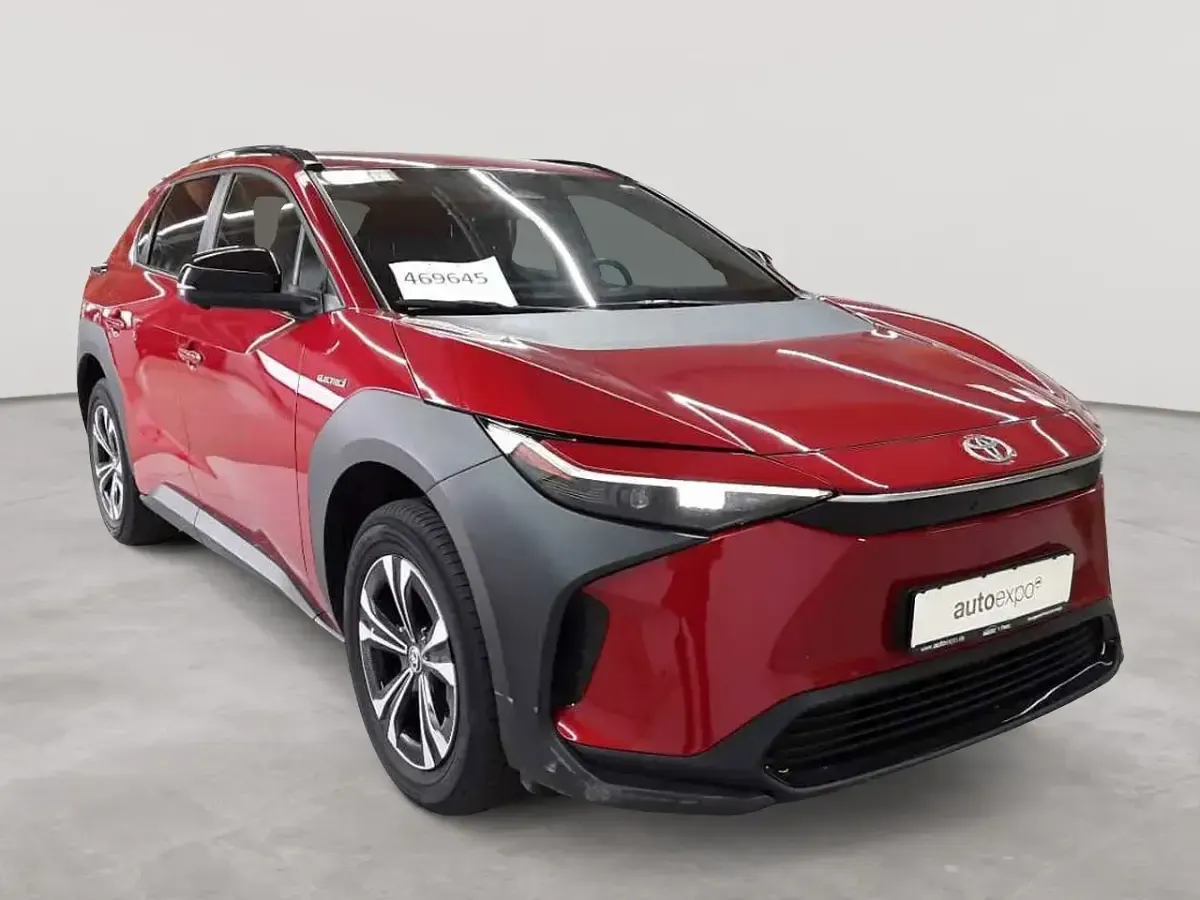 Gebraucht Toyota bZ4X Comfort 150 kW (204 PS) 2023 SUV