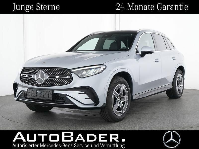 922 hightechsilber Gebraucht 2023 Mercedes GLC300e Advanced Plus SUV | 56.265 € (Fairer Preis) - Bild 1/4
