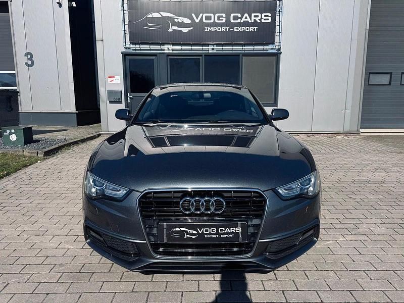 Gebraucht Audi A5 S-Line 170 PS (125 kW) 2014 Grau Coupé
