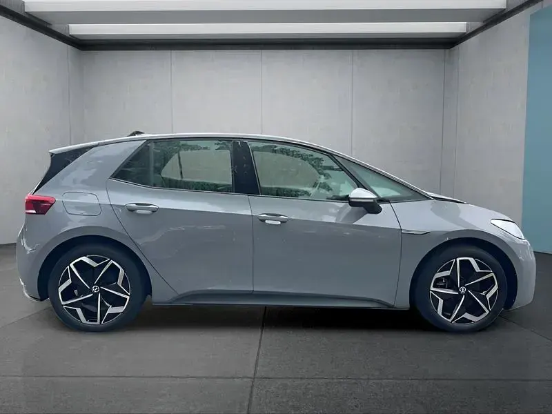 Gebraucht VW ID.3 Pro 150 kW (204 PS) 2023 Grau Kleinwagen