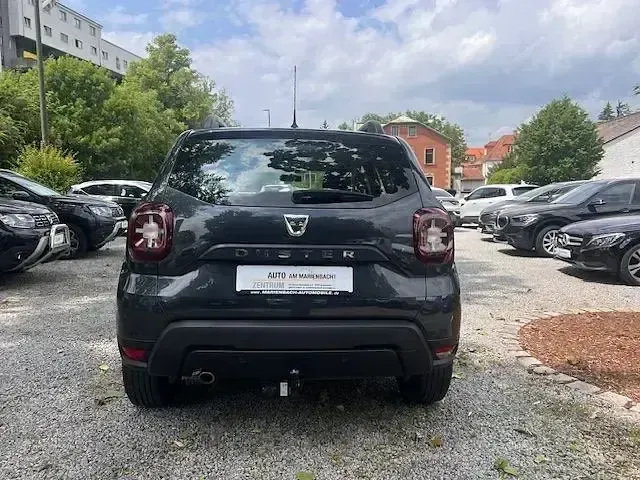 Gebraucht Dacia Duster Comfort 116 PS (85 kW) 2020 Grau SUV