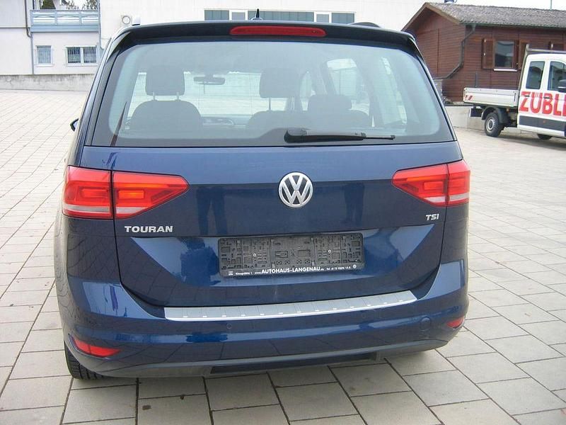 Gebraucht VW Touran Comfortline 110 PS (80 kW) 2016 Blau Van / Kleinbus