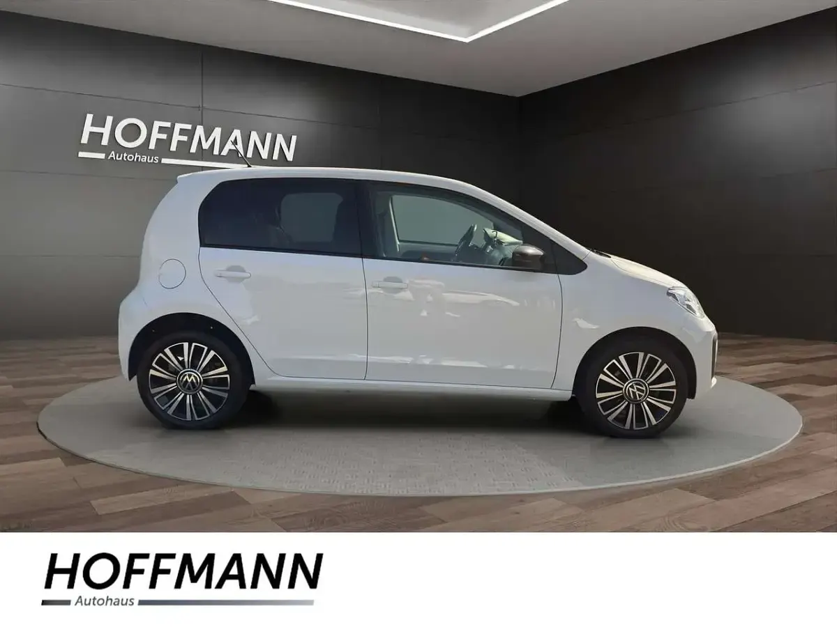 Gebraucht VW up! Move 65 PS (47 kW) 2022 Pure white Kleinwagen