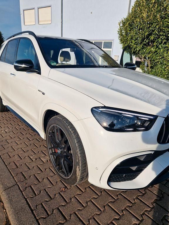 Weiß Gebraucht 2025 Mercedes GLE63 AMG AMG SUV | 120.000 € (Guter Preis) - Bild 1/4