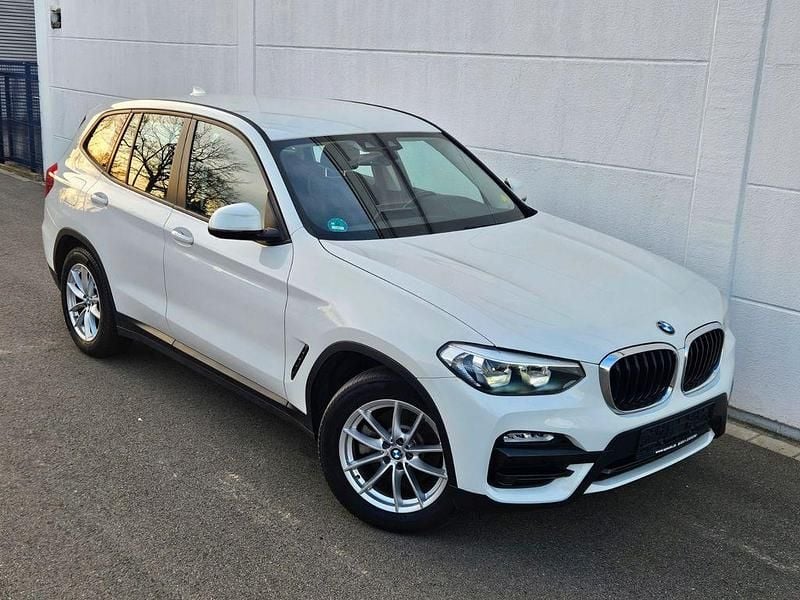 Gebraucht BMW X3 Sport Line 190 PS (139 kW) 2019 Weiß SUV