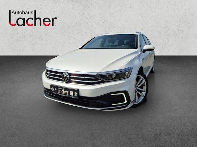 Weiß Gebraucht 2020 VW Passat GTE Kombi | 24.390 € (Fairer Preis) - Bild 1/4