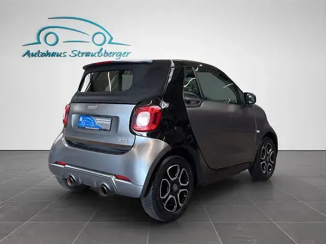 Gebraucht Smart ForTwo Cabrio Brabus 71 PS (52 kW) 2016 Grau Cabrio