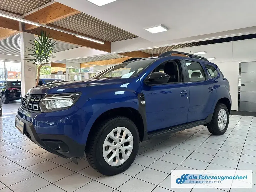 Gebraucht Dacia Duster Comfort 116 PS (85 kW) 2022 Blau SUV