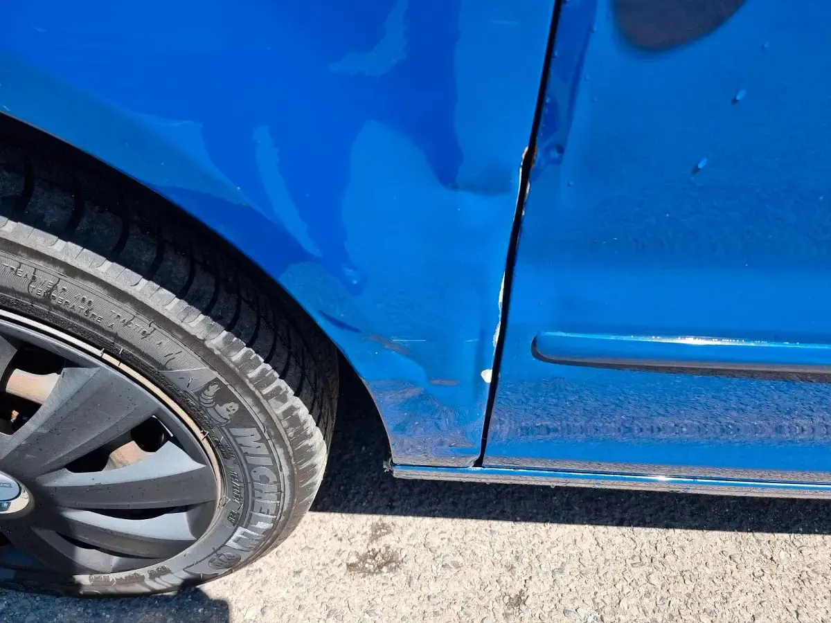 Gebraucht VW Fox 54 PS (39 kW) 2009 Blau Kleinwagen