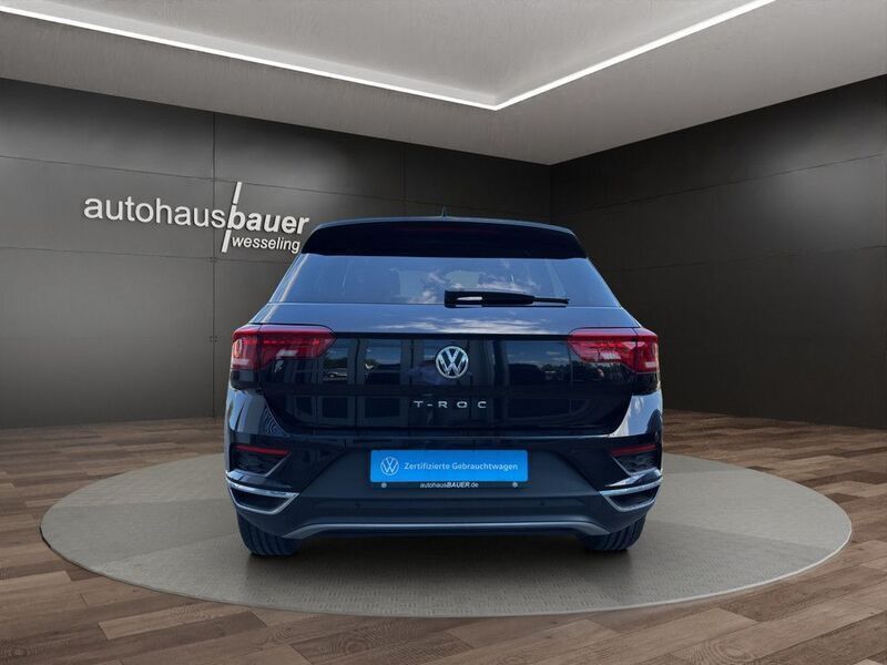 Gebraucht VW T-Roc Style 150 PS (110 kW) 2020 Schwarz / deep black (metallic) SUV