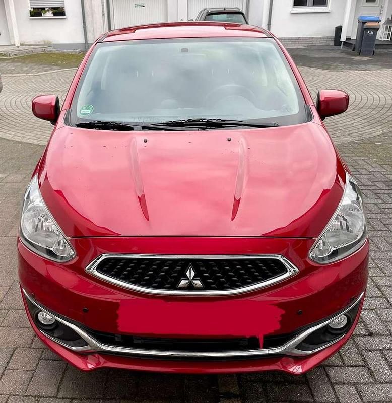 Gebraucht Mitsubishi Space Star 71 PS (52 kW) 2017 Rot Kleinwagen