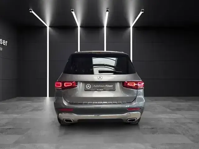 Gebraucht Mercedes GLB200 Progressive 163 PS (119 kW) 2020 Andere SUV
