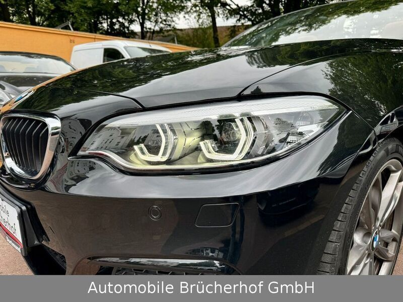 Gebraucht BMW M240i M Sport 340 PS (250 kW) 2019 Saphirschwarz metallic (metallic) Coupé