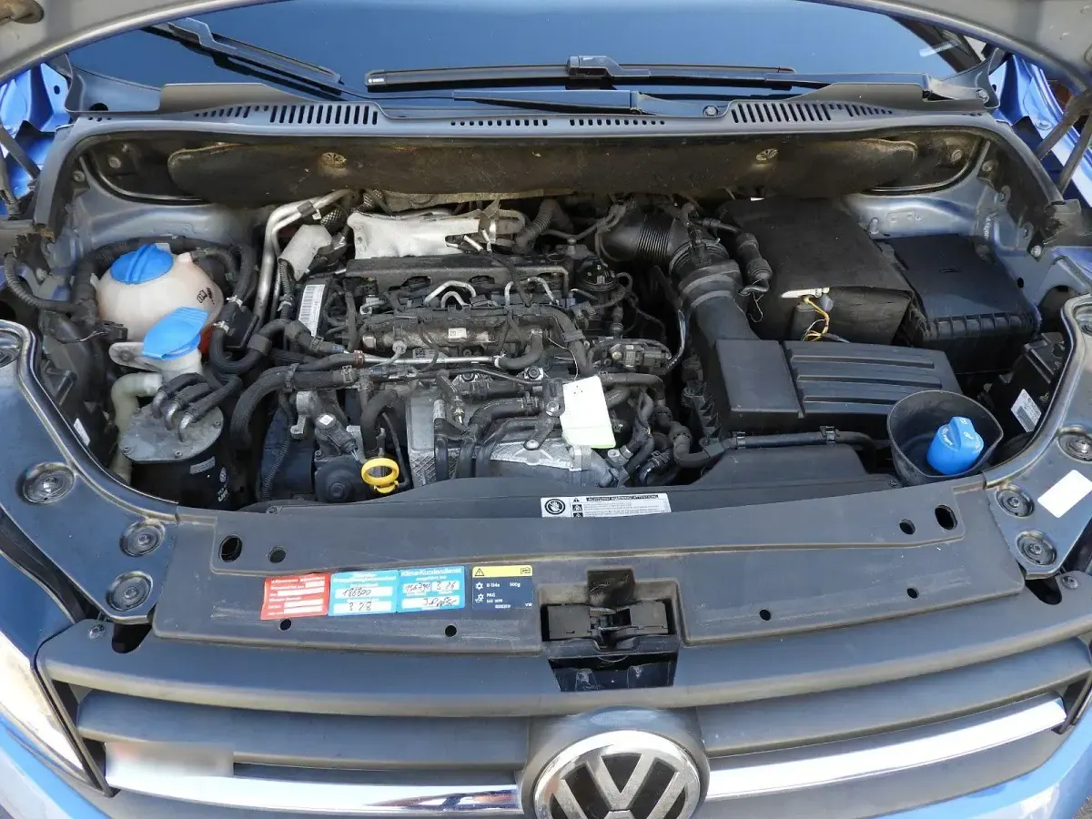 Gebraucht VW Caddy Trendline 122 PS (89 kW) 2016 Blau Van / Kleinbus