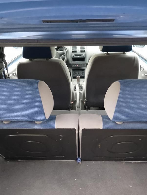 Blau Gebraucht 1999 VW Lupo Kleinwagen | 1.200 € (Etwas zu teuer) - Bild 1/4
