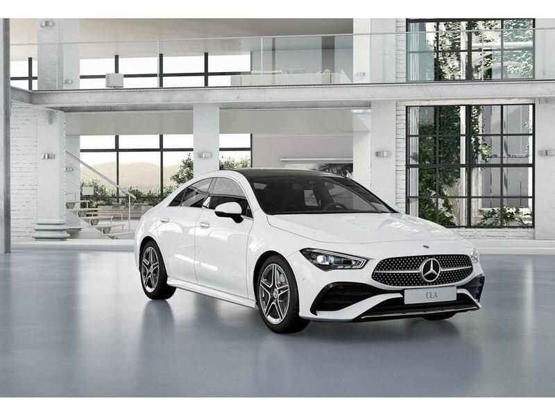 Gebraucht Mercedes CLA200 AMG 163 PS (119 kW) 2025 Weiß Coupé