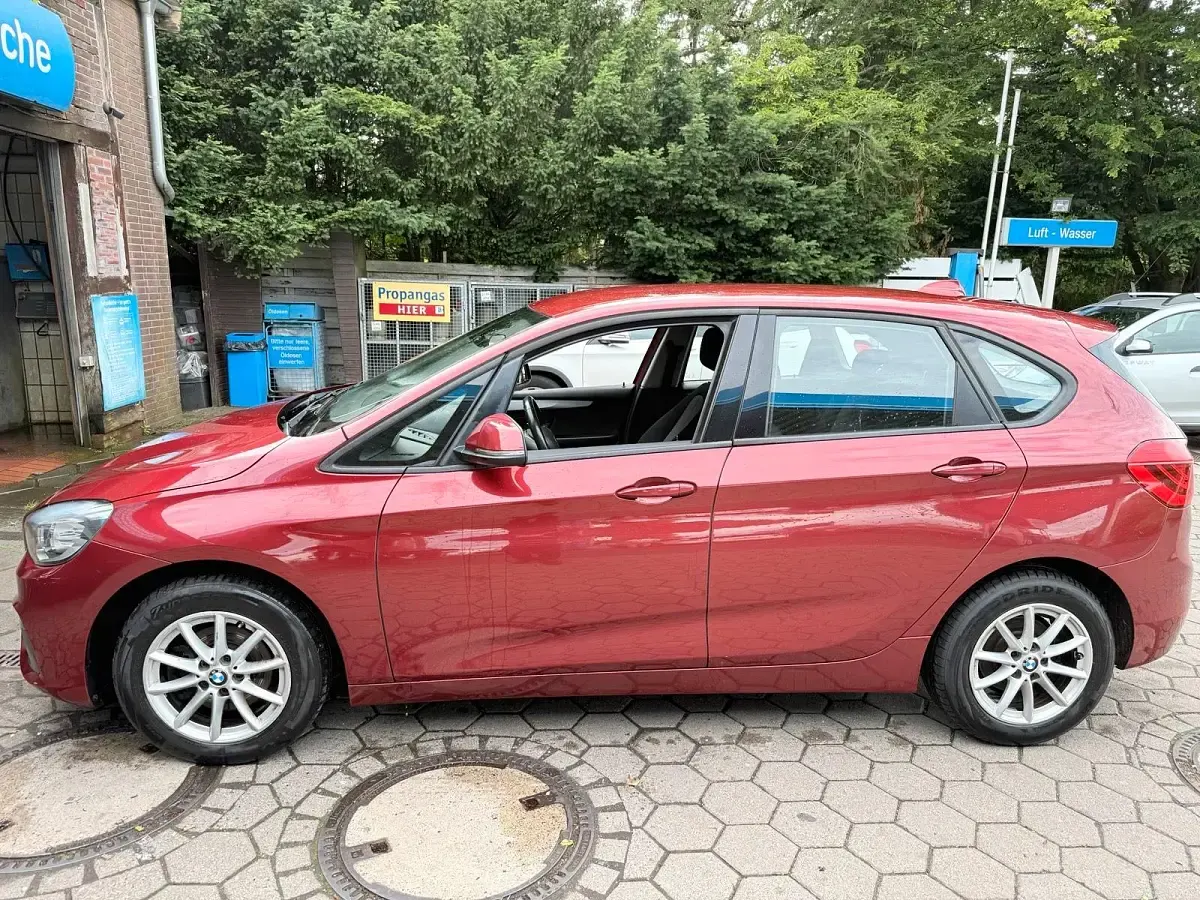 Gebraucht BMW 218 150 PS (110 kW) 2014 Rot Kombi