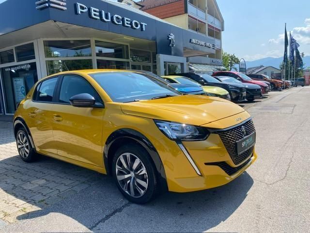 Gelb Gebraucht 2022 Peugeot e-208 Active Kleinwagen | 16.900 € (Fairer Preis) - Bild 1/4