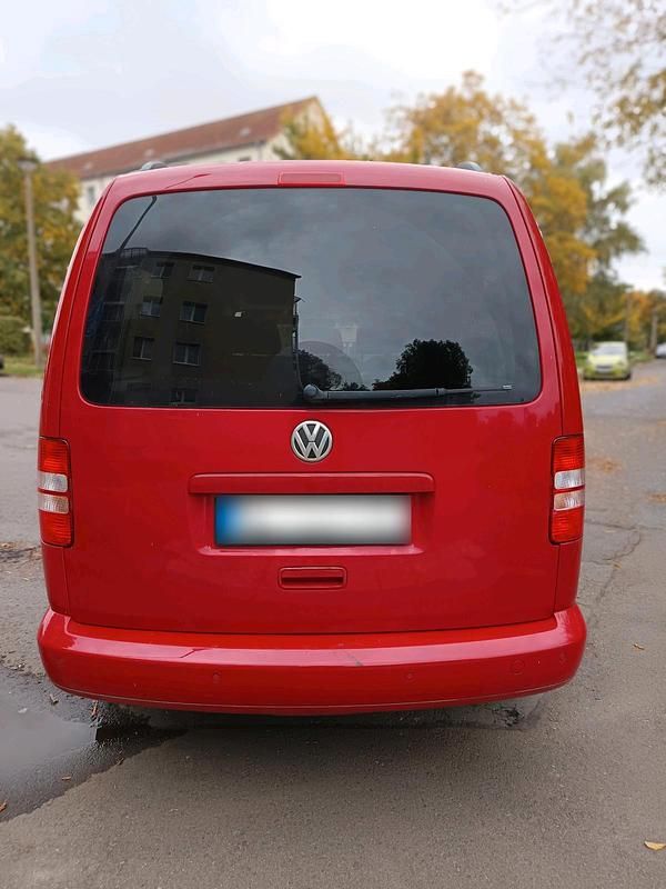 Usata VW Caddy Maxi 140 CV (102 kW) 2012 Rosso Monovolume