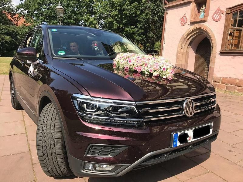 Rot Gebraucht 2018 VW Tiguan SUV | 20.900 € (Guter Preis) - Bild 1/4