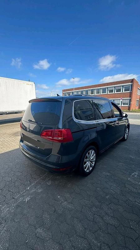 Gebraucht VW Sharan 170 PS (125 kW) 2011 Grau Van / Kleinbus