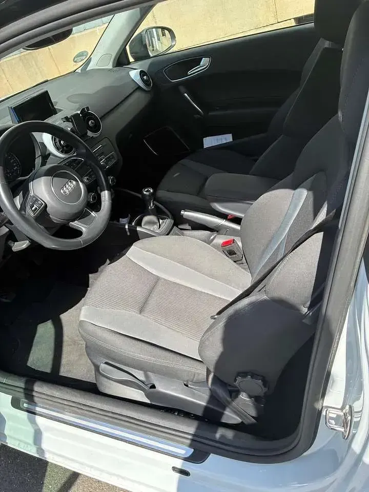 Gebraucht Audi A1 Design 95 PS (69 kW) 2017 Weiß Kleinwagen