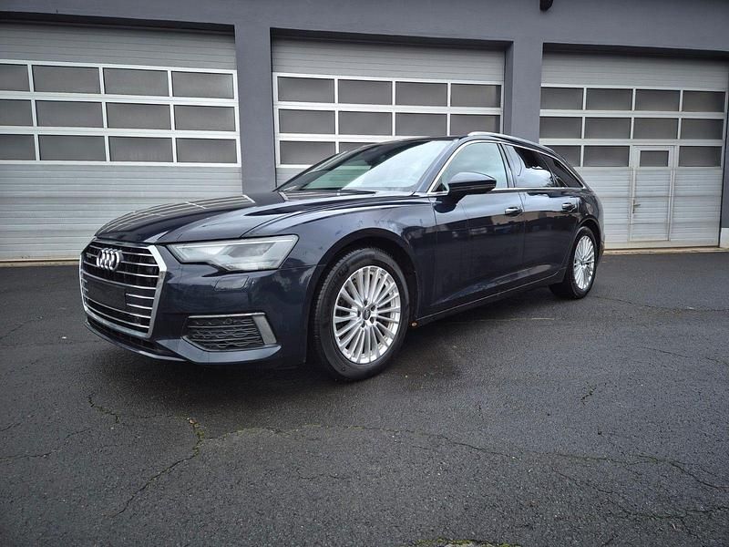 Blau Gebraucht 2019 Audi A6 Ambiente Kombi | 31.500 € (Guter Preis) - Bild 1/4
