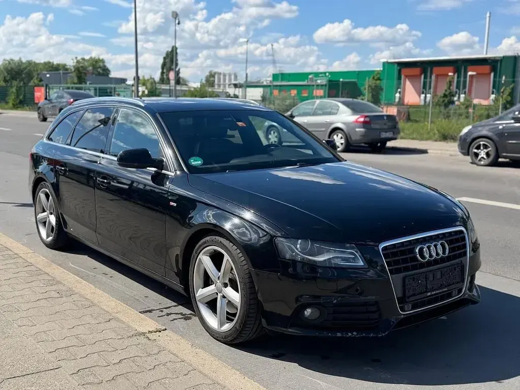 Gebraucht Audi A4 S-Line 143 PS (105 kW) 2012 Schwarz Kombi