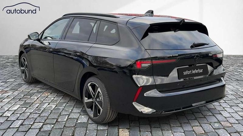 Neu Opel Astra 131 PS (96 kW) 2025 Schwarz Limousine