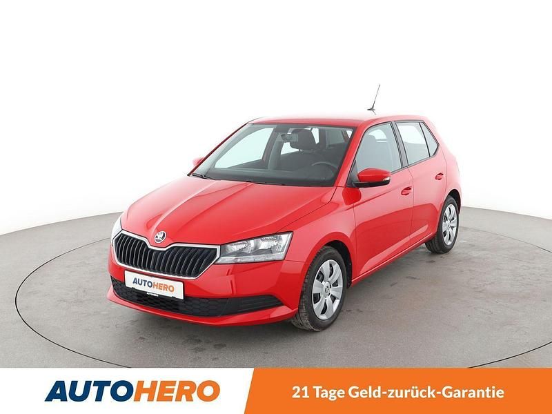 Rot Gebraucht 2021 Skoda Fabia Cool Plus Kleinwagen | 12.620 € (Guter Preis) - Bild 1/3