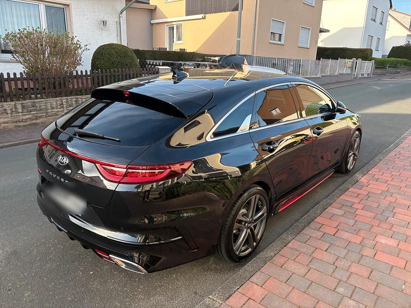 Gebraucht Kia ProCeed GT 204 PS (150 kW) 2019 Schwarz Kombi