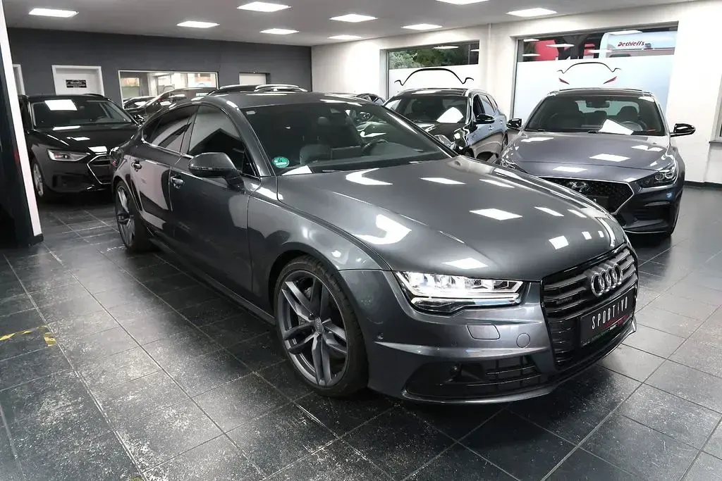 Gebraucht Audi A7 Sportback Ambiente 320 PS (235 kW) 2015 Grau Kleinwagen
