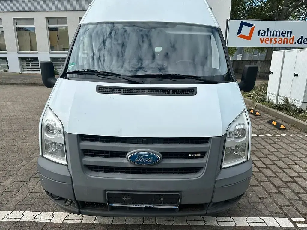 Używany Ford Transit 86 KM (63 kW) 2008 Biały Pickup