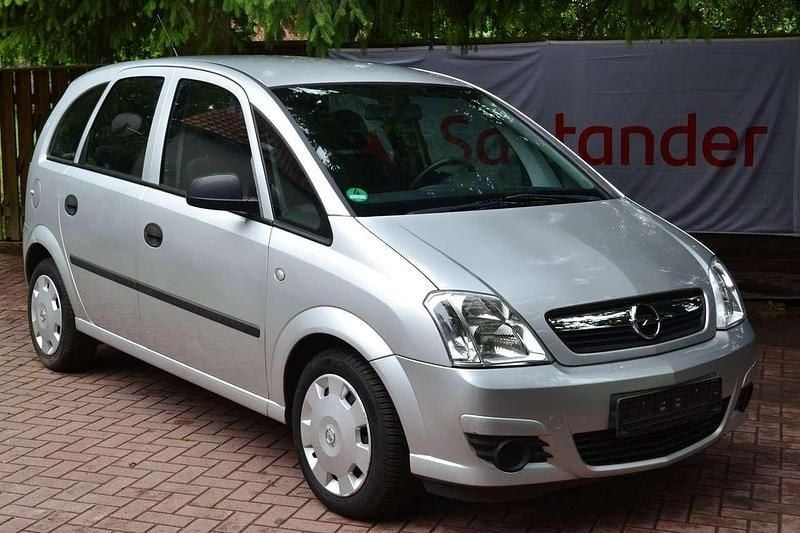 Starsilber iii m2 Gebraucht 2008 Opel Meriva Basis Van / Kleinbus | 4.290 € (Teuer) - Bild 1/4