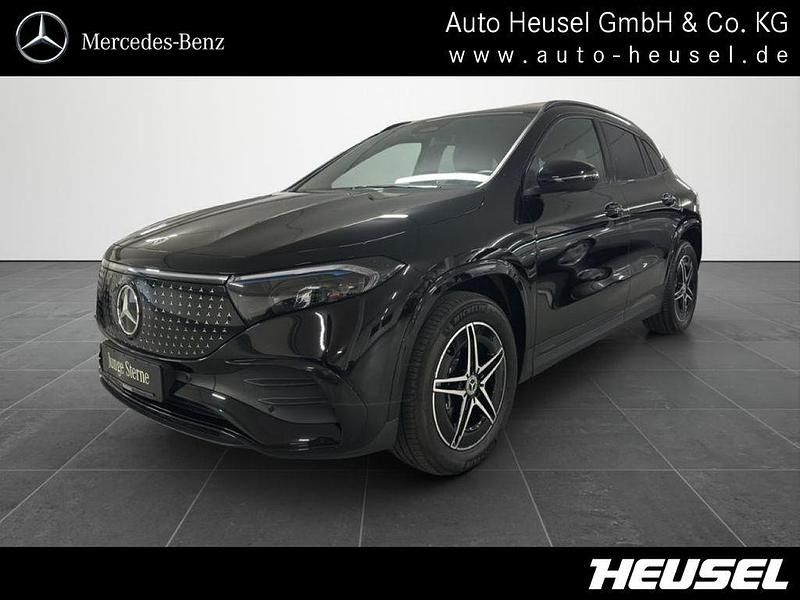 Metalliclack kosmosschwarz Gebraucht 2024 Mercedes EQA300 AMG SUV | 39.900 € (Fairer Preis) - Bild 1/4