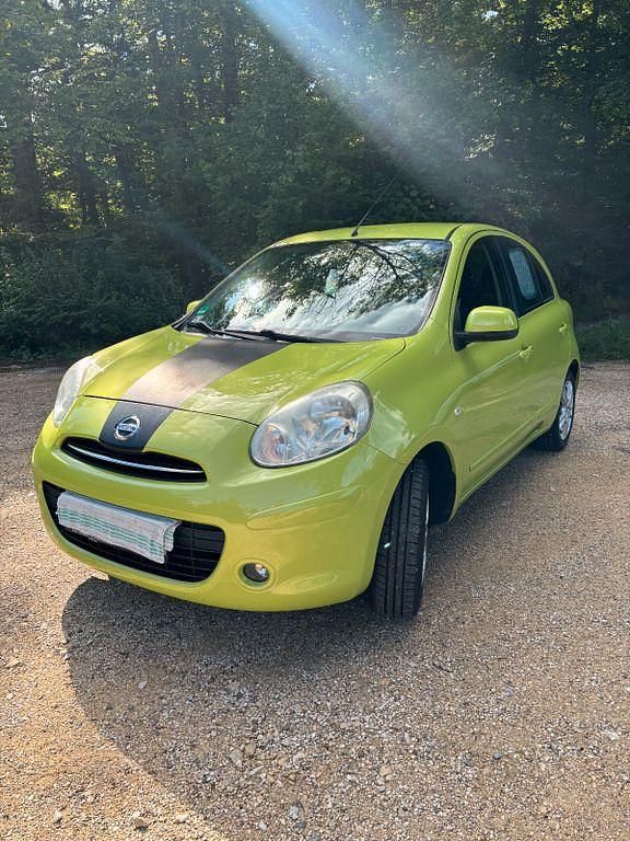Grün Gebraucht 2011 Nissan Micra Acenta Kleinwagen | 4.700 € (Etwas zu teuer) - Bild 1/4