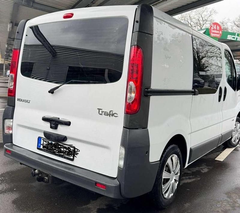 Gebraucht Renault Trafic 82 PS (60 kW) 2008 Van / Kleinbus