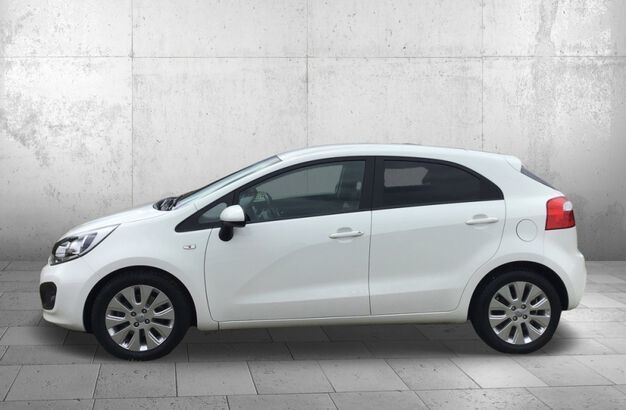 Verkauft Kia Rio 1 2 Fifa World Cup Ed Gebraucht 14 72 563 Km In Gardelegen