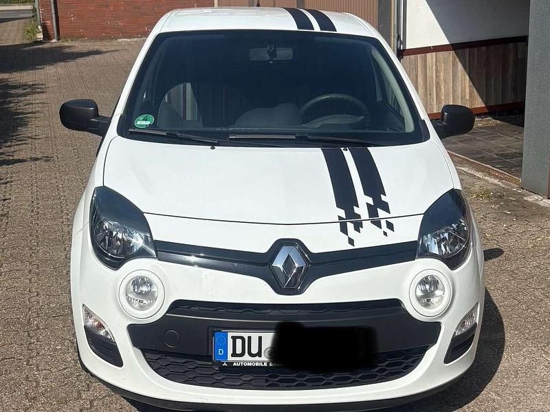 Weiß Gebraucht 2013 Renault Twingo Kleinwagen | 3.950 € (Fairer Preis) - Bild 1/4