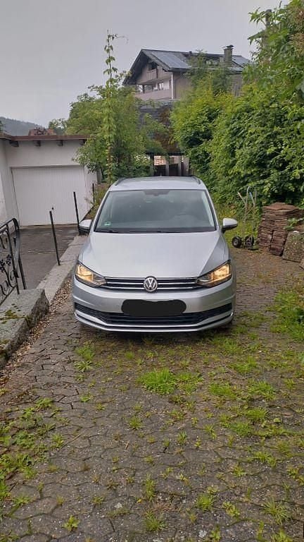 Gebraucht VW Touran 150 PS (110 kW) 2020 Silber Van / Kleinbus