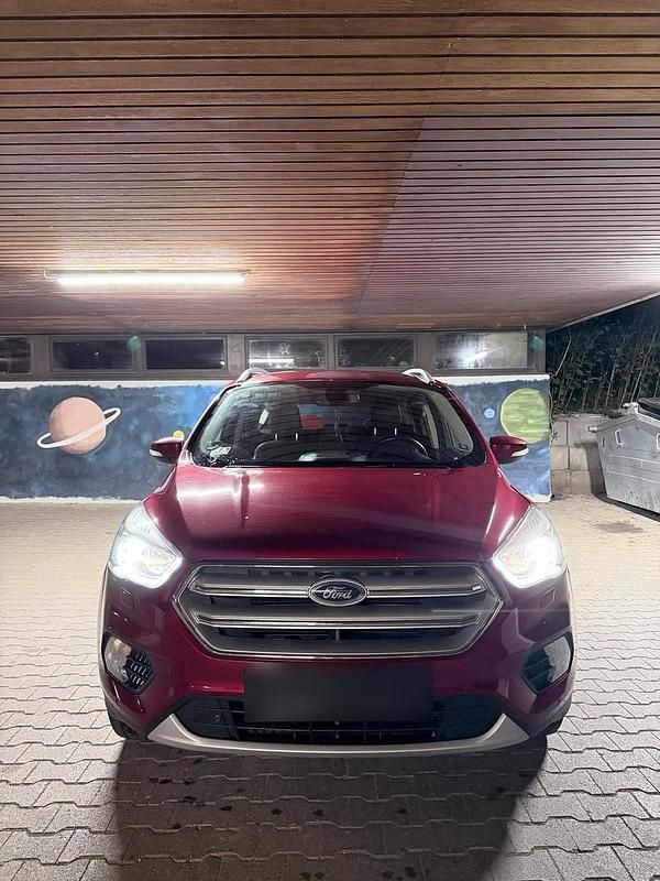 Second-hand Ford Kuga 150 CP (110 kW) 2019 Roșu SUV