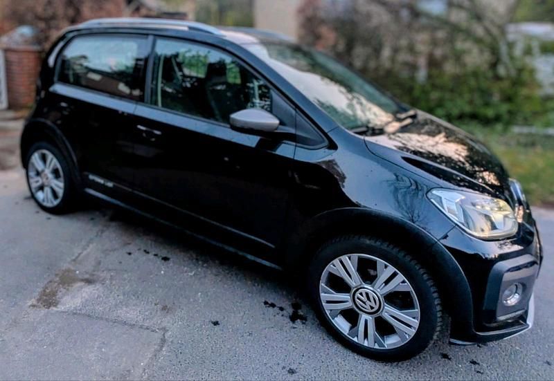 Usata VW up! 75 CV (55 kW) 2017 Nero Utilitaria