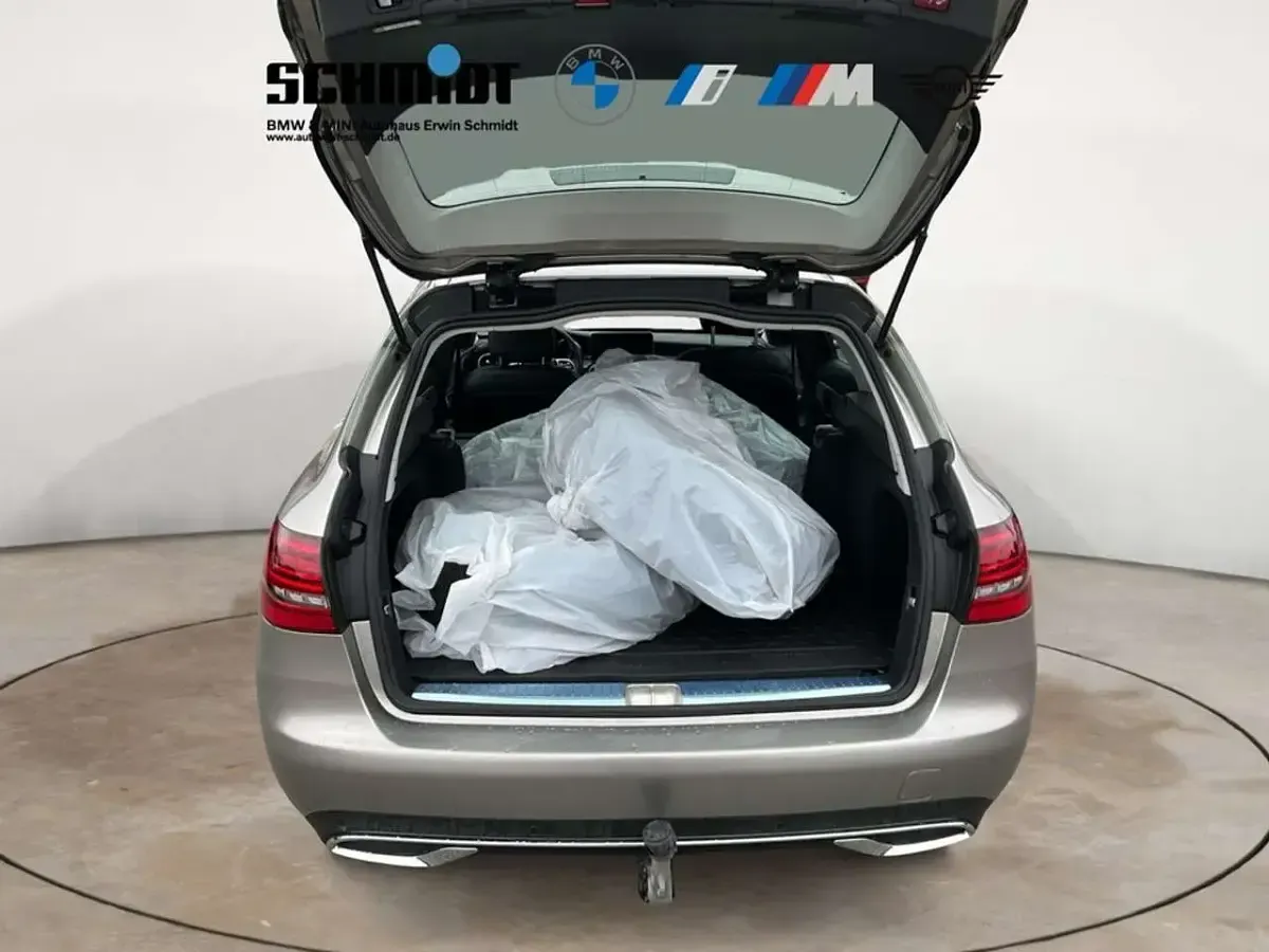 Gebraucht Mercedes C180 Avantgarde 170 PS (125 kW) 2021 Mojavesilber metallic Limousine