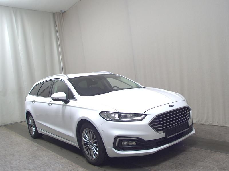 Gebraucht Ford Mondeo Titanium 190 PS (139 kW) 2022 Weiss Kombi