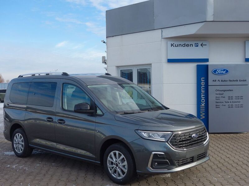 Grau Gebraucht 2023 Ford Tourneo Connect Titanium Van / Kleinbus | 34.980 € (Etwas zu teuer) - Bild 1/4