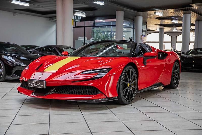 Gebraucht Ferrari SF90 2022 Rot Cabrio