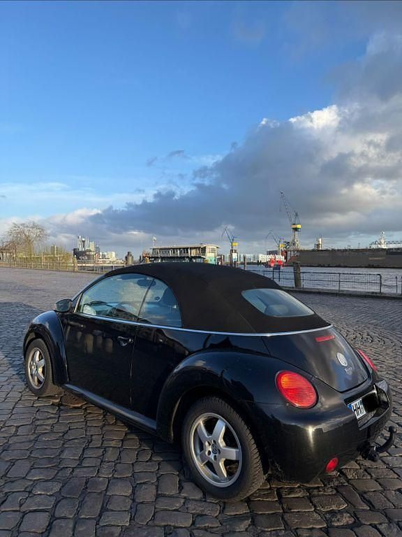 Gebraucht VW New Beetle 101 PS (74 kW) 2004 Schwarz Kleinwagen
